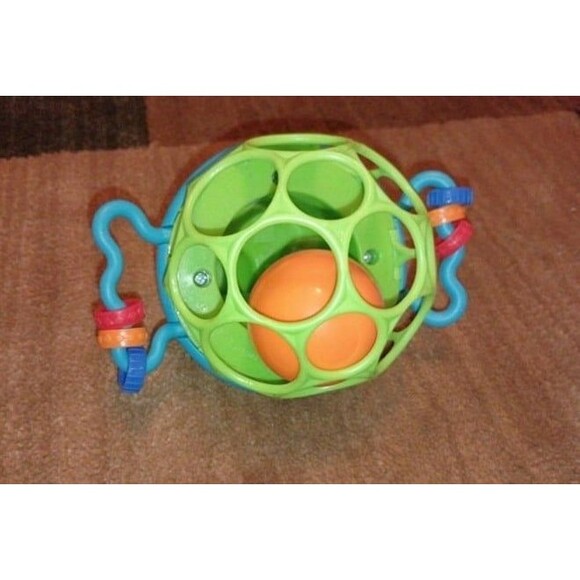 Oball Jingle & Shake Pal Easy-Grasp Rattle - Picture 3 of 4